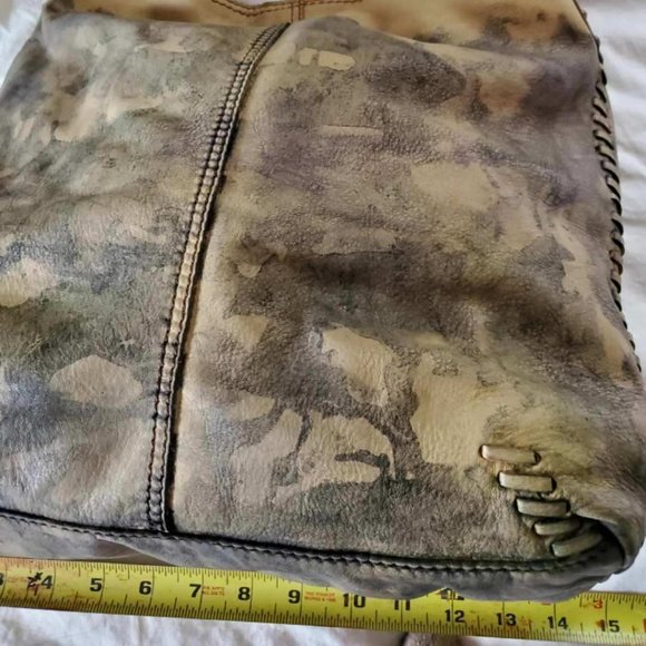 ****** SOLD ********* - Picture 7 of 9